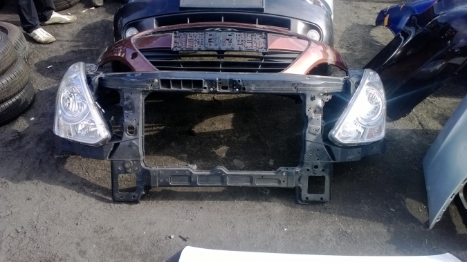 Hyundai - H-1 - Osob./Tow.- (2008-)     - Oświetlenie / Lampa przednia prawa