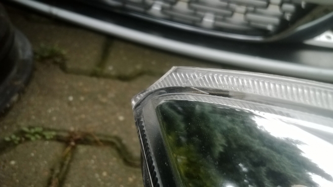 Qoros - 3 - 5 drzwi - (2013-) - Oświetlenie / Lampa przednia  prawa Bixenon