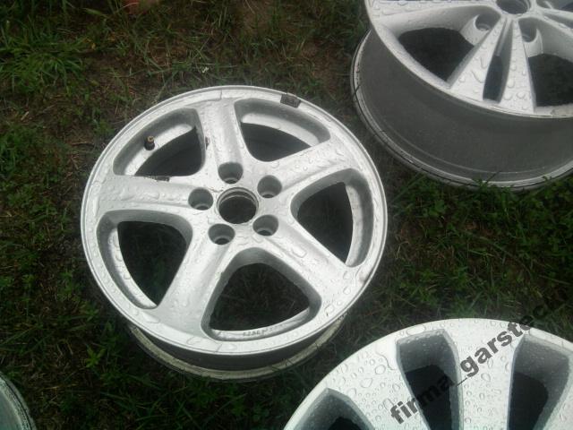 Skoda - Fabia - 5 drzwi - (2004 - 2007) - Koła / Felgi alu/z lekkich stopów