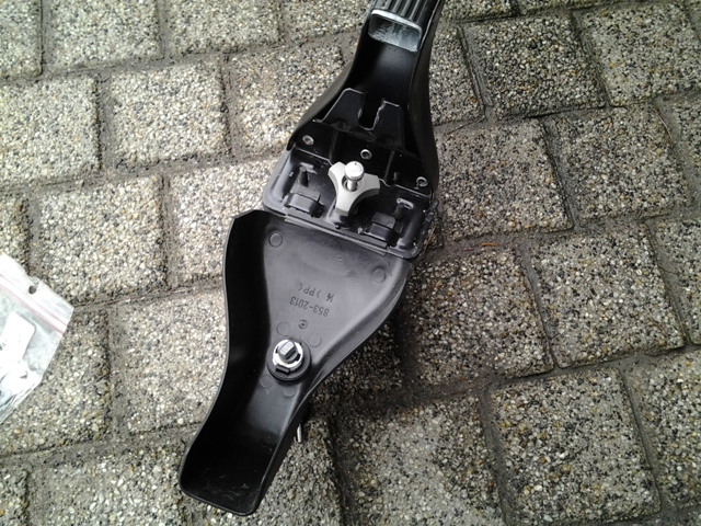 Mazda - 3 - 5 drzwi - (2006 - 2009) - Wyposażenie / Bagażnik na narty