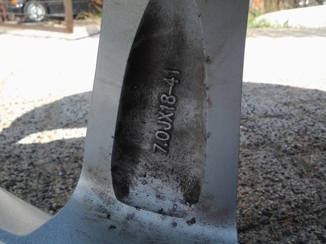 Kia - Sorento - (2009 - 2012) - Koła / Felgi alu/z lekkich stopów