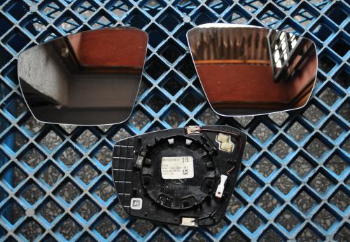 Skoda - Octavia - Kombi - (2013-) - Lusterka / Wkład lewego elektrycznego