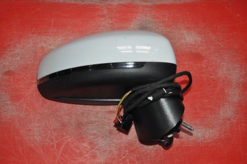 Audi - A1 - 3 drzwi - (2010 - 2015) - Lusterka /  Prawe elektryczne