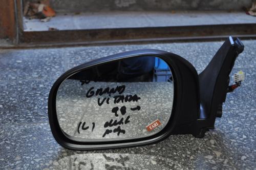 Suzuki - Vitara Grand - 5 drzwi - (2000 - 2005) - Lusterka /  Lewe elektryczne