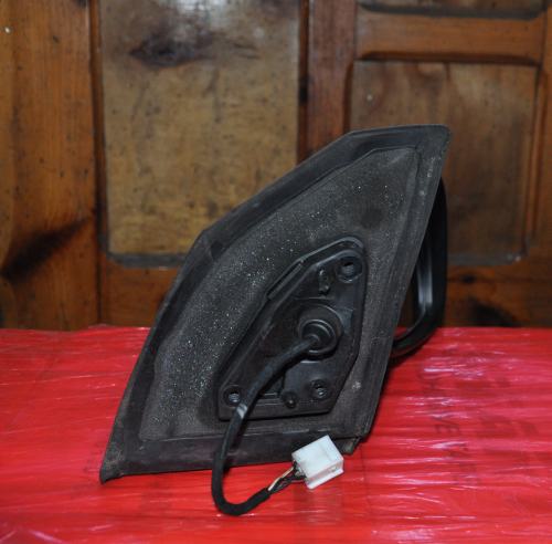 Toyota - Corolla - 5 drzwi - (2004 - 2007) - Lusterka /  Prawe elektryczne