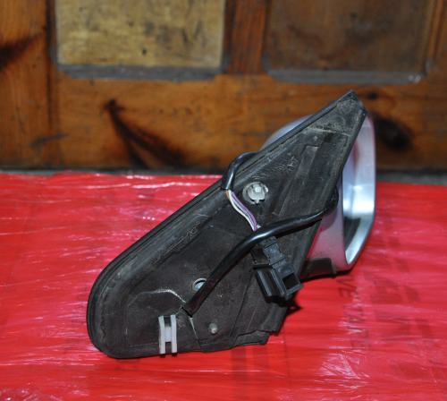 Volkswagen - Golf IV - 3 drzwi - (1997 - 2003) - Lusterka /  Prawe elektryczne