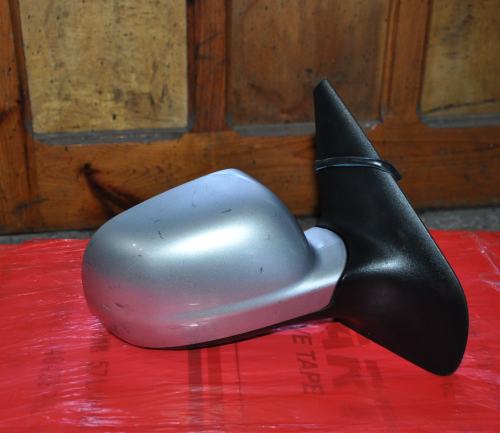 Volkswagen - Golf IV - 5 drzwi - (1997 - 2003) - Lusterka /  Prawe elektryczne