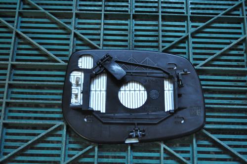 Toyota - Avensis - Kombi - (2006 - 2009) - Lusterka / Wkład lewego elektrycznego