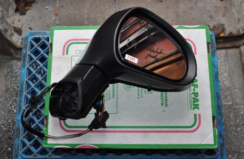 Peugeot - 308 - 5 drzwi - (2011 - 2013)  - Lusterka /  Prawe elektryczne