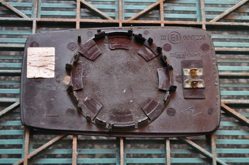 Audi - 90 - (1987 - 1991) - Lusterka / Wkład lewego elektrycznego