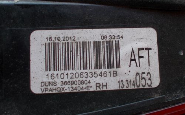 Opel - Astra - J - Kombi - (2010 - 2015) - Oświetlenie / Lampa tylna prawa wewnętrzna