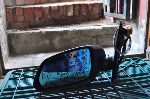 Volkswagen - Polo - 5 drzwi - (2005 - 2009) - Lusterka /  Lewe elektryczne