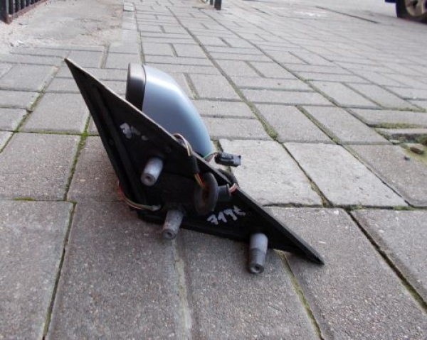 BMW - Seria 5 - E60 - (2003 - 2007) - Lusterka /  Lewe elektryczne