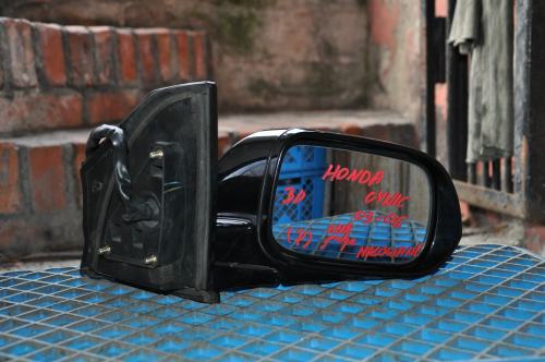 Honda - Civic - 3 drzwi - (2003 - 2005) - Lusterka /  Prawe elektryczne