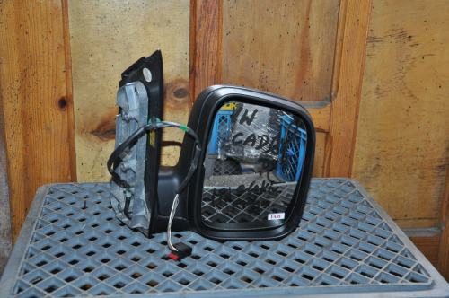 Volkswagen - Caddy - Osob./Tow.- (2010-) - Lusterka /  Prawe elektryczne