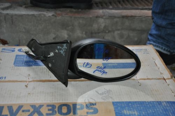 Alfa Romeo - GT - Coupe - (2003 - 2010) - Lusterka /  Prawe elektryczne