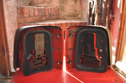 Volkswagen - Passat - Kombi - (1997 - 2000) - Oświetlenie / Lampa tylna  prawa