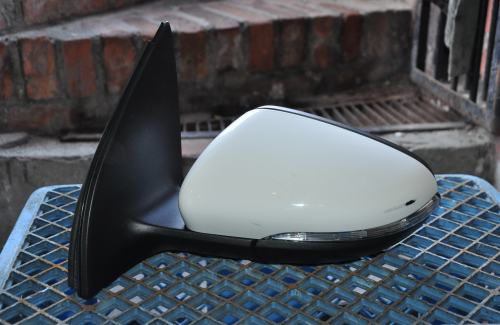 Volkswagen - Golf VI - 3 drzwi - (2008 - 2012) - Lusterka /  Lewe elektryczne