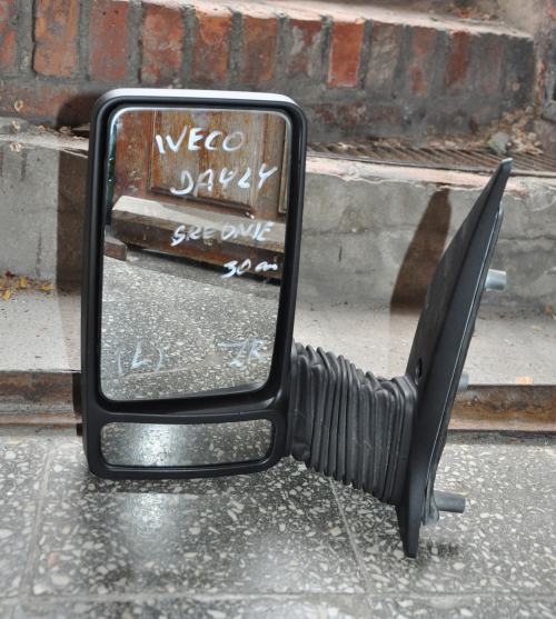 Iveco - Turbo Daily - (1999 - 2006) - Lusterka / Lewe ręczne zewnętrznie regulowane
