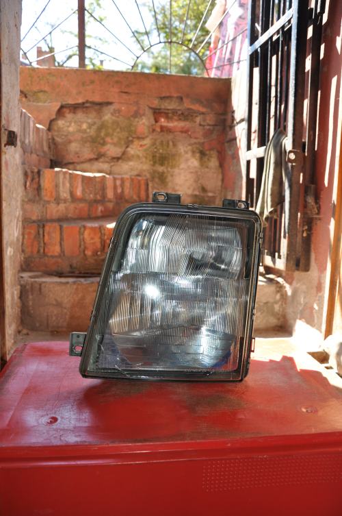 Volkswagen - LT 28-50 - Osob./Tow.- (1996 - 2006) - Oświetlenie / Lampa przednia lewa