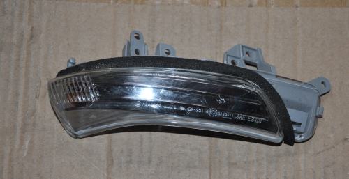 Toyota - Prius - (2009 - 2011) - Lusterka / Kierunkowskaz w lusterku prawy