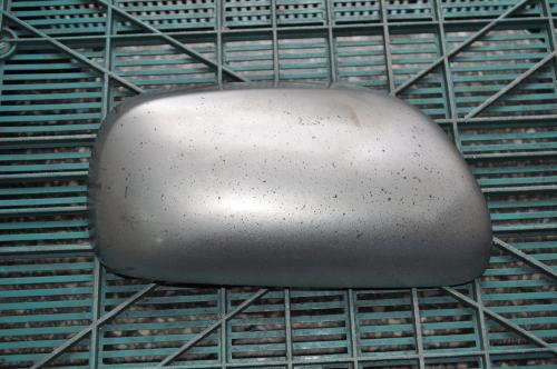 Toyota - Avensis - Kombi - (2003 - 2006) - Lusterka / Obudowa strona prawa