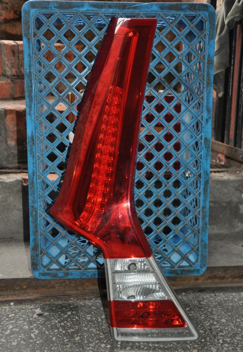 Volvo - V 70 - Kombi - (2013 - 2016) - Oświetlenie / Lampa tylna lewa