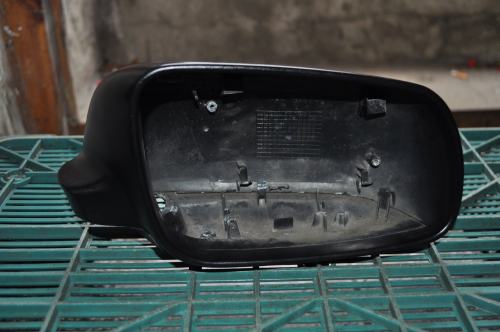 Skoda - Fabia - 4 drzwi - (2004 - 2007) - Lusterka / Obudowa strona prawa