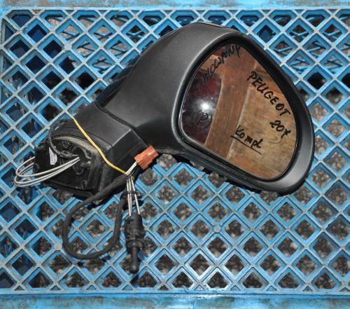 Peugeot - 207 - Kombi - (2007 - 2009) - Lusterka / Prawe ręczne wewnętrznie regulowane