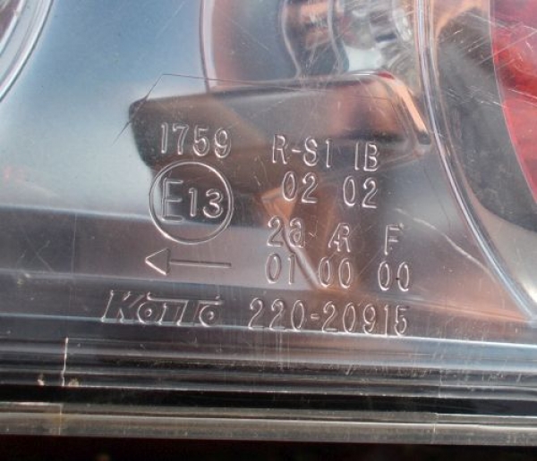 Subaru - Impreza - 4 drzwi - (2005 - 2007) - Oświetlenie / Lampa tylna lewa