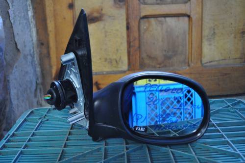 Peugeot - 206 - 5 drzwi - (2003 - 2009) - Lusterka /  Prawe elektryczne