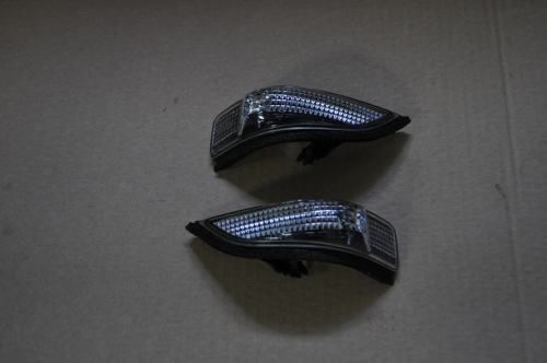 Toyota - Yaris - 3 drzwi - (2011 - 2014) - Lusterka / Kierunkowskaz w lusterku lewy