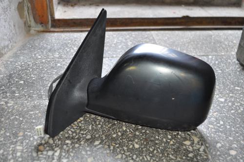 Toyota - Yaris Verso - (1999 - 2003) - Lusterka /  Lewe elektryczne