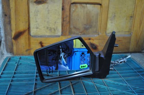 Skoda - Favorit - (1993 - 1995) - Lusterka / Lewe ręczne wewnętrznie regulowane