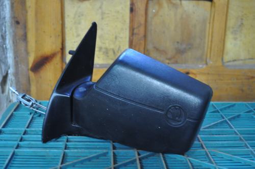 Skoda - Favorit - (1993 - 1995) - Lusterka / Lewe ręczne wewnętrznie regulowane