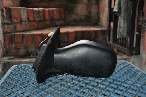 Suzuki - Ignis - (2003 - 2008) - Lusterka /  Lewe elektryczne