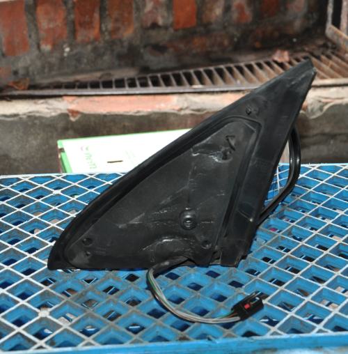 Ford - Focus - 3 drzwi - (1998 - 2001) - Lusterka /  Prawe elektryczne