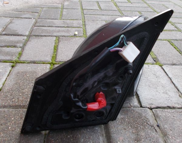 Toyota - RAV 4 - 5 drzwi - (2016 - 2019) - Lusterka /  Prawe elektryczne