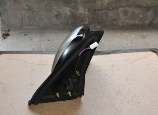 Toyota - Corolla - Verso - (2001 - 2004) - Lusterka /  Prawe elektryczne