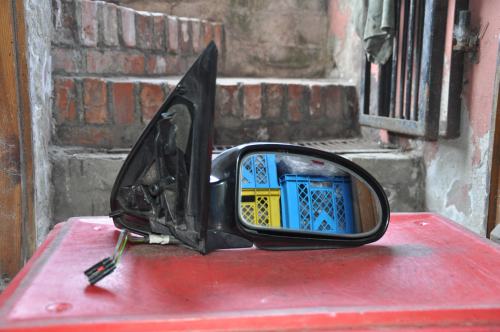 Ford - Focus - Kombi - (2002 - 2004) - Lusterka /  Prawe elektryczne