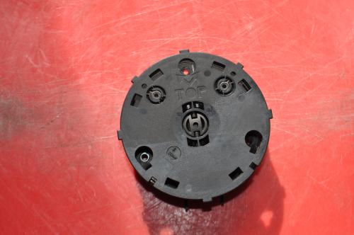 Mercedes-Benz - E-Klasa - W210 - (1995 -1999) - Lusterka / Silniczek prawy