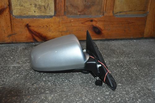 Audi - A3 - 5 drzwi - (2004 - 2008) - Lusterka /  Prawe elektryczne