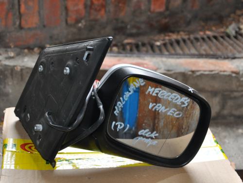 Mercedes-Benz - Vaneo - W414 - (2002 - 2006) - Lusterka /  Prawe elektryczne