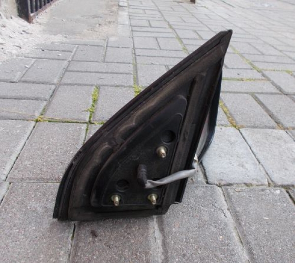 Nissan - X-Trail - (2001 - 2003) - Lusterka /  Prawe elektryczne