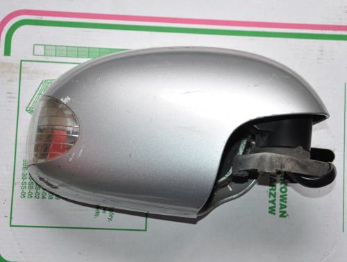 Volkswagen - New Beetle - Cabrio - (2005 - 2010) - Lusterka /  Prawe elektryczne