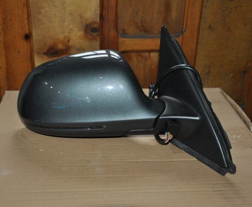 Audi - Q3 - (2011-) - Lusterka /  Prawe elektryczne