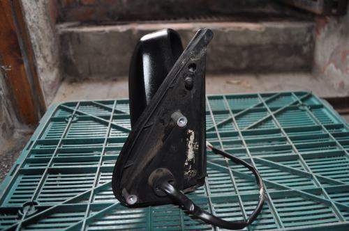 Nissan - Terrano II - 5 drzwi - (1999 - 2002) - Lusterka /  Prawe elektryczne