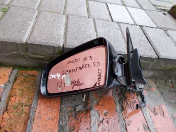 Audi - A3 - 5 drzwi - (2004 - 2008) - Lusterka /  Lewe elektryczne