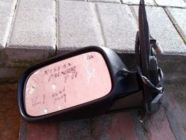 Nissan - Primera - 4 drzwi - (1999 - 2002) - Lusterka /  Prawe elektryczne