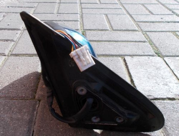 Nissan - Primera - 5 drzwi - (1996 - 1999) - Lusterka /  Prawe elektryczne